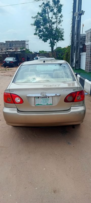 Thumbnail 2 of 2005 Toyota Corolla Le